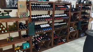 Estanterías fruteras y llanas de madera