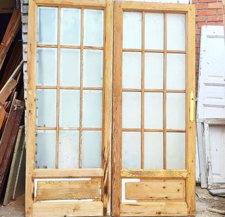Puertas antiguas cristaletas .
420€ cada una .
