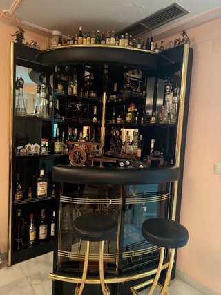Mueble bar.