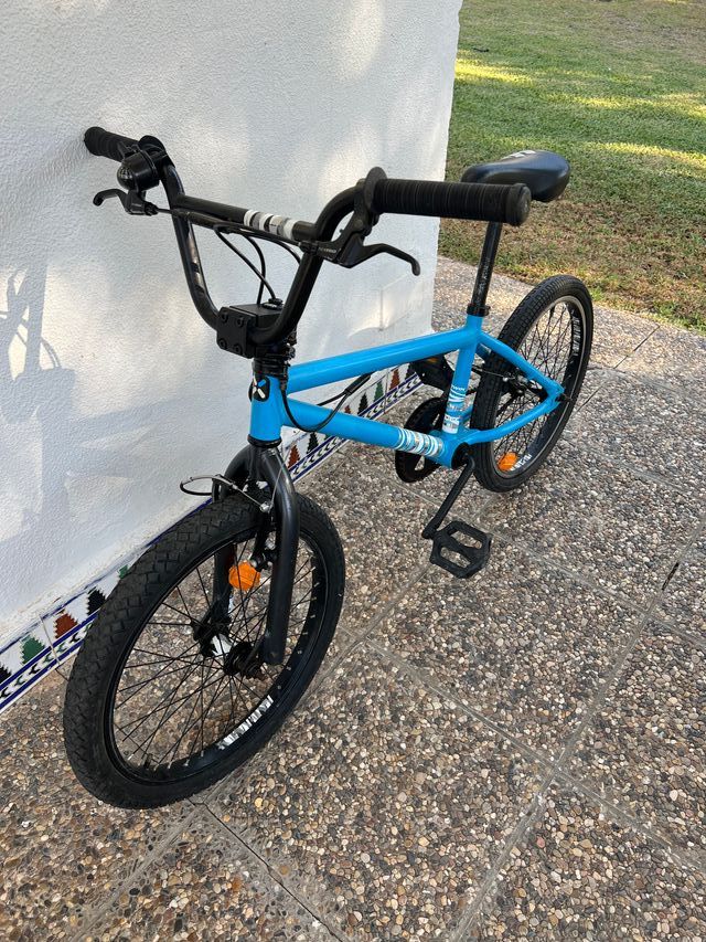 Bicicleta BMX