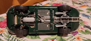 Modellino Jaguar E scala 1/18