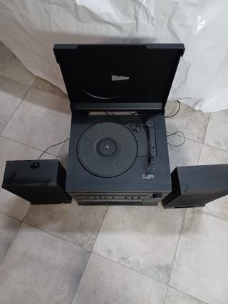 Minicadena con tocadiscos