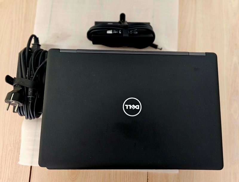 para trabajar y estudiar● Portátil DELL  ●i7●16ram afbeelding 3
