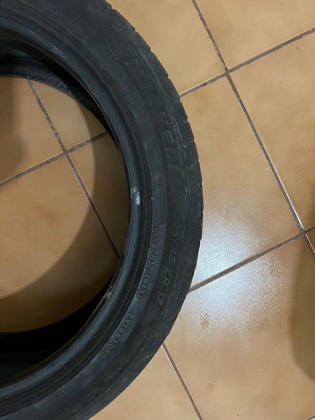 MICHELIN 225/45 R17 91Y