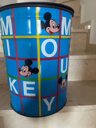 Bidon de chapa Disney Mickey Mouse.