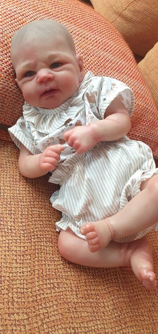 Muñeco bebé reborn