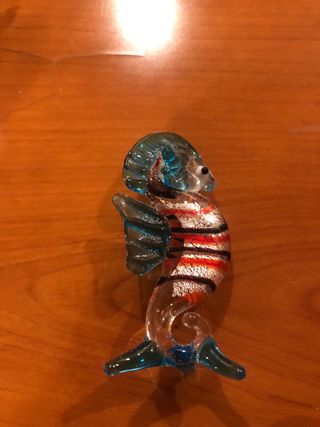 Sat ID due  pesciolini in vetro