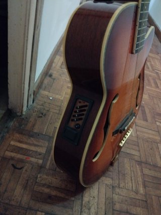 Guitarra electroacústica waterstone