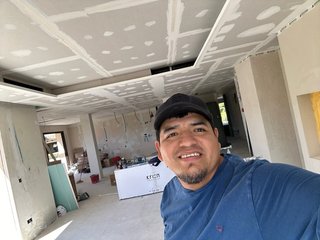 REFORMAS Y SERVICIOS