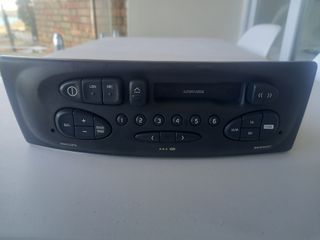 Radio cassette extraible Renault