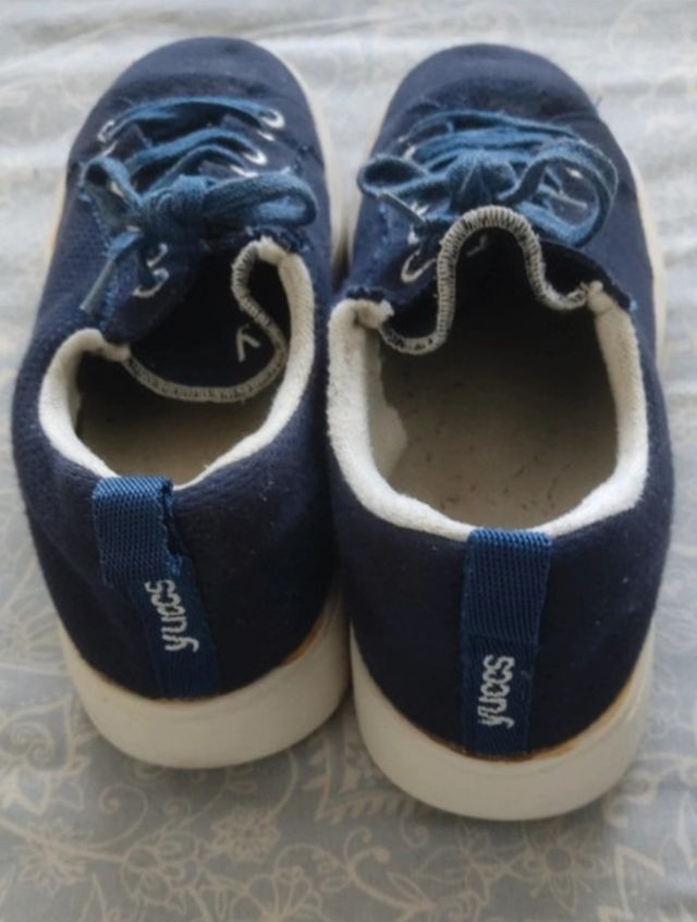 Zapatillas Yuccs n° 40 Azul Marino