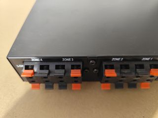 Selector altavoces 8