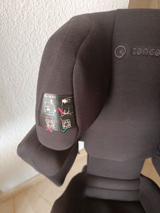 Silla infantil para el coche 