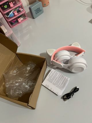 Cascos bluetooth gato con luces led de colores