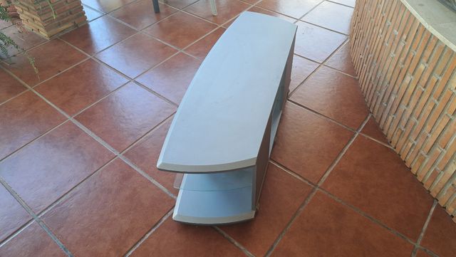 MUEBLE AUXILIAR DE TV