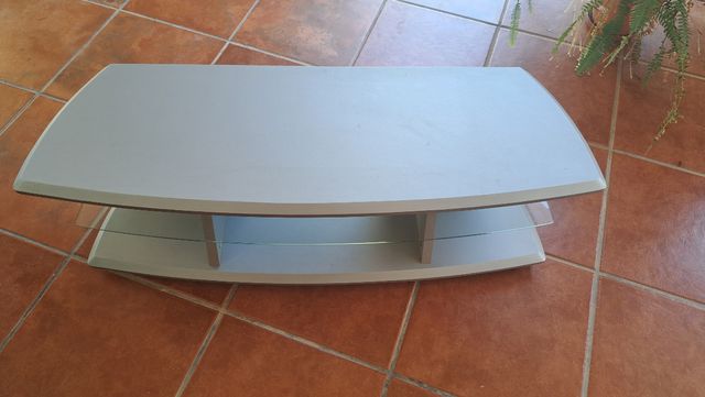 MUEBLE AUXILIAR DE TV