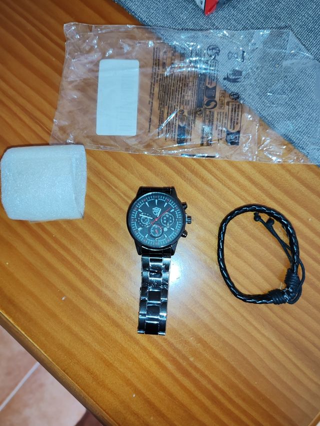 RELOJ NUEVO