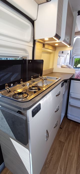 Alquiler camper autocaravana
