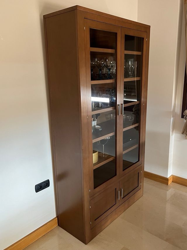 Vitrina Madera y Cristal Maciza
