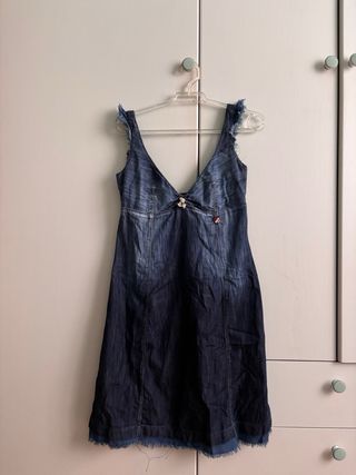 Vesido vaquero con escotazo