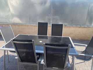 Mesa de jardin con sillas urge venta