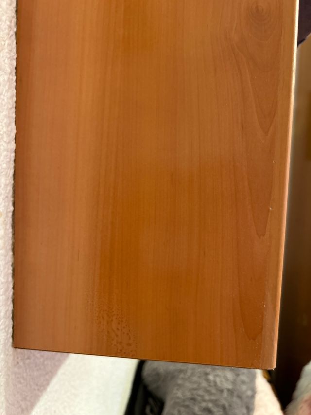 2 Estanterias iguales 