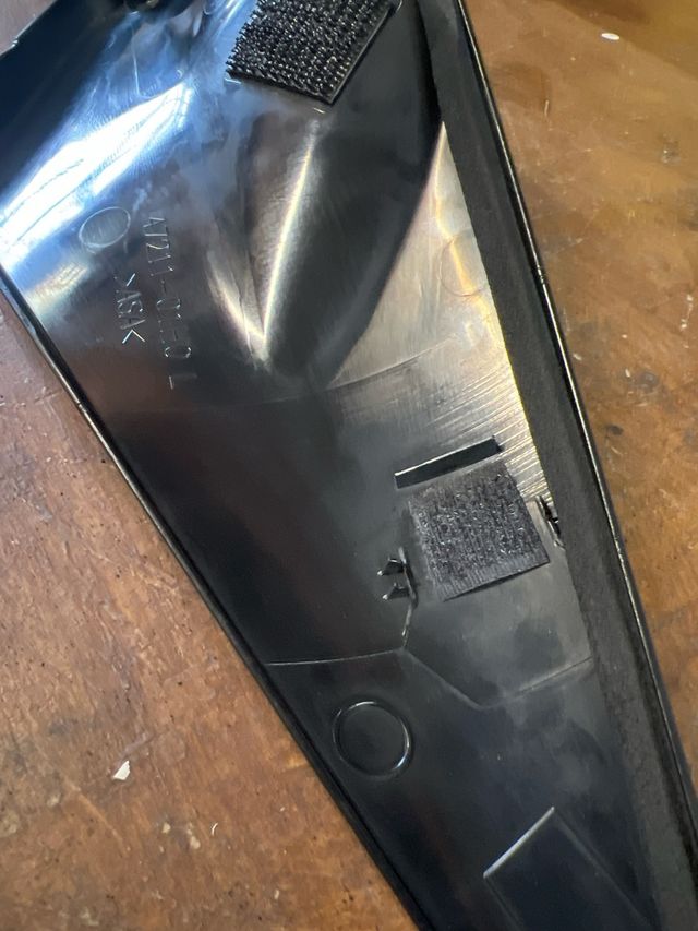 Placas laterales originales gsxr k6🛵