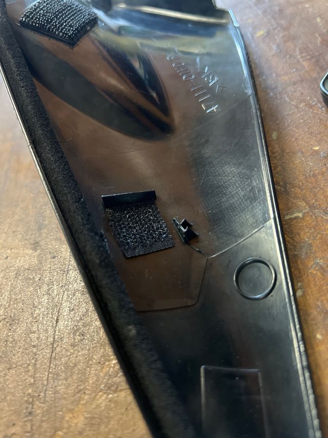 Placas laterales originales gsxr k6🛵