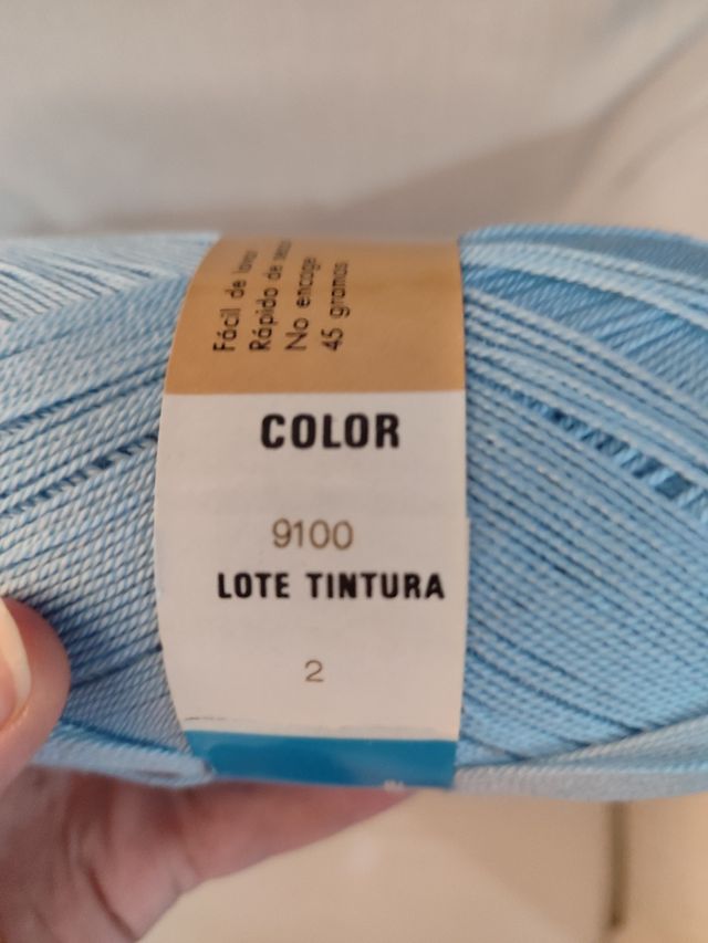 Hilo perlé azul bebé FABRA COATS