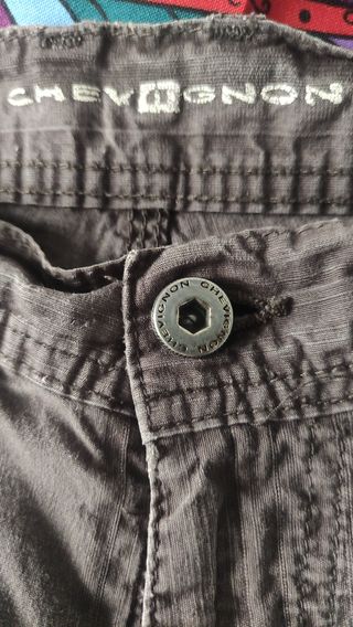 Pantalón marrón Chevignon