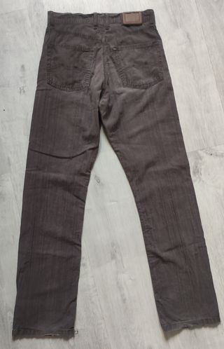 Pantalón marrón Chevignon