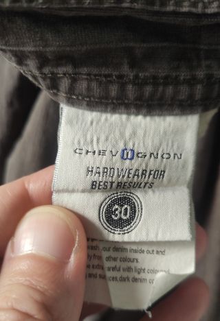 Pantalón marrón Chevignon