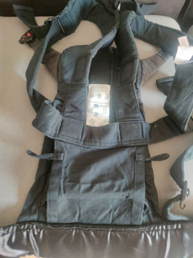 Portabebés BabyBjörn con funda