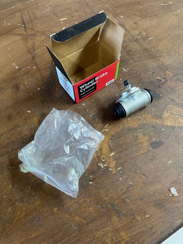 Bombin cilindro para freno trasero kangoo