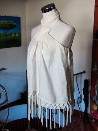 Top donna in lino bianco. Zara. M