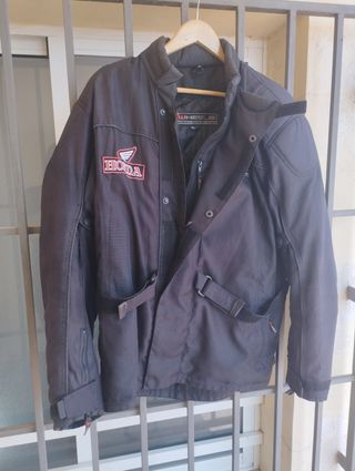 se vende chaqueta hombre para moto XL