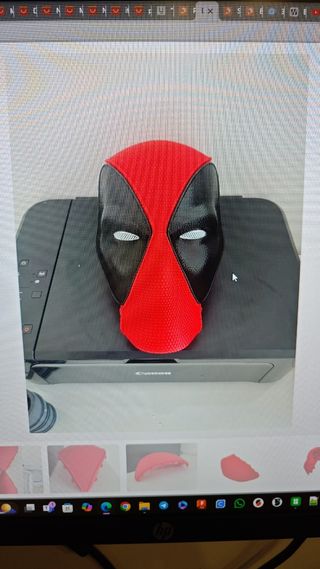 Elmetto Deadpool con aggancio magnetico