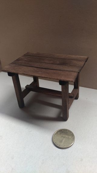 Mesa en miniatura 
