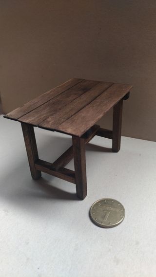 Mesa en miniatura 