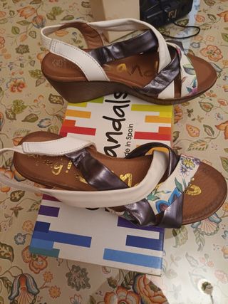 Sandalias