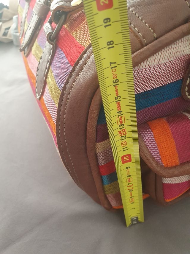 Bolso de cuero y seda multicolor