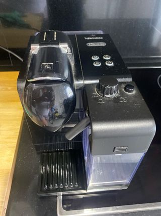 Cafetera Nespresso Lattissima Touch