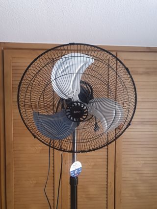 VENTILADOR ELÉCTRICO MUY POTENTE Y SILENCIOSO 80W!