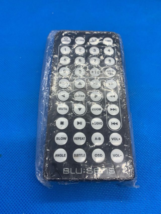 2 Reproductores de DVD Blusens P63.