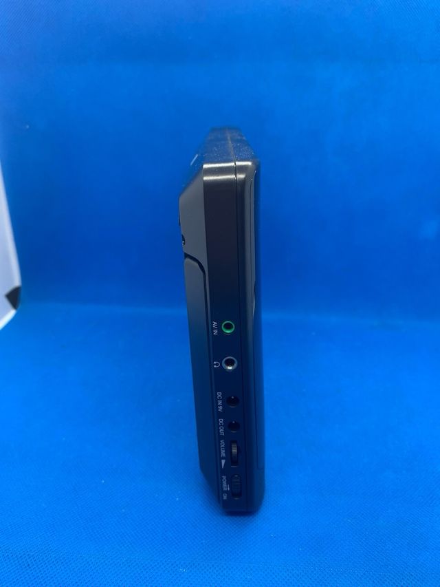 2 Reproductores de DVD Blusens P63.