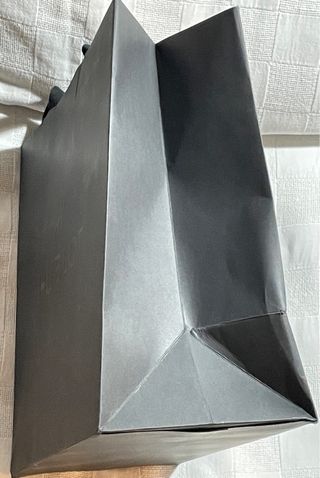 Lujoso libro Hublot y bolsa boutique 