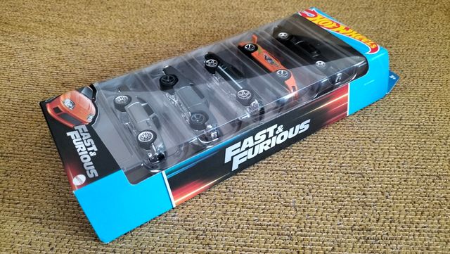 PACK FAST FURIOUS HOT WHEELS
