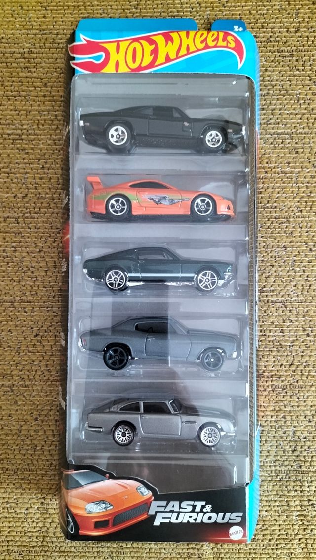 PACK FAST FURIOUS HOT WHEELS