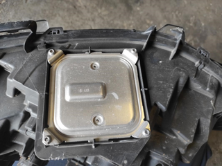 y_966 Faro derecho 260106724R Renault Talisman Est