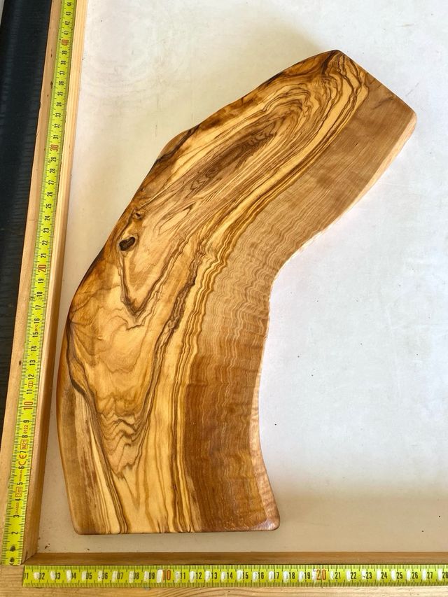 Tabla cortar o servir madera Olivo
